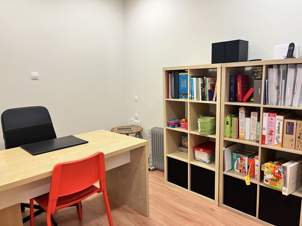 con rigor y seriedad, siempre en constante formación. Nuestros métodos